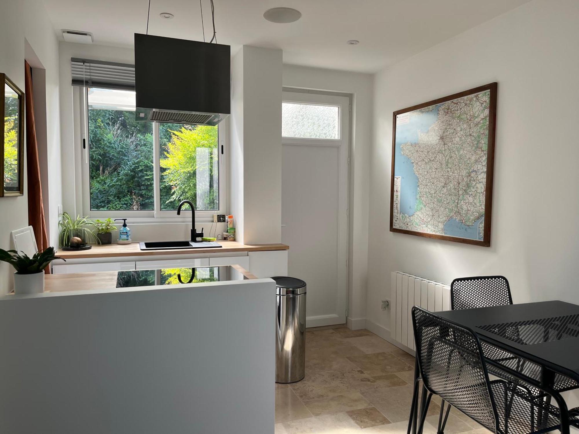 Loft Avec Terrasse Et Jardin Apartment